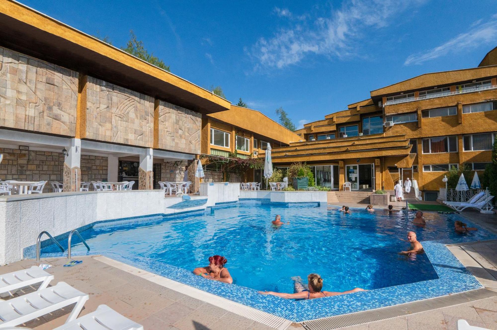 Hotel Balneocomplex Kamena Velingrado Exterior foto